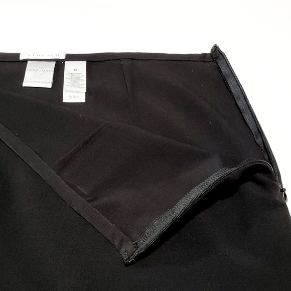 Emma James Side Zip Pleated Hem Skirt (12) - Picture 4 of 5